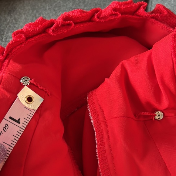 Kay Unger red silk dress with ruffle accent size 10 - Picture 10 of 15